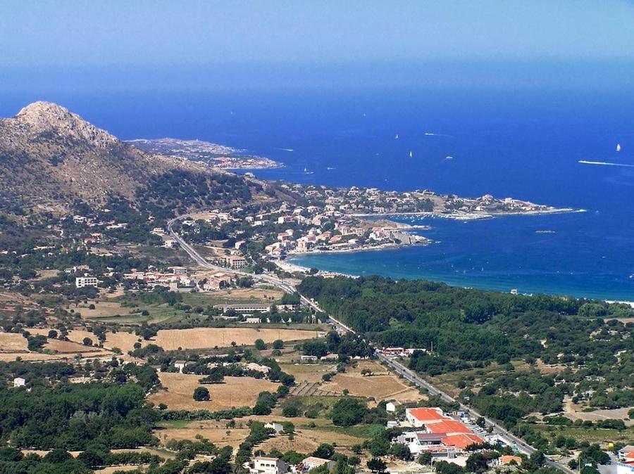 Studio Tout Equipe De 27M2, A 100M De La Mer, Et 500M Des Commerces Algajola  Bagian luar foto